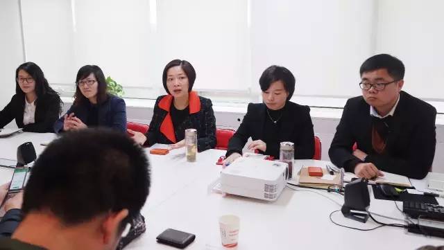 吉林省長春農(nóng)安縣副縣長劉生貴帶隊考察上海東方龍國際商務(wù)平臺