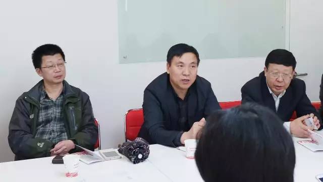 吉林省長春農(nóng)安縣副縣長劉生貴帶隊考察上海東方龍國際商務(wù)平臺