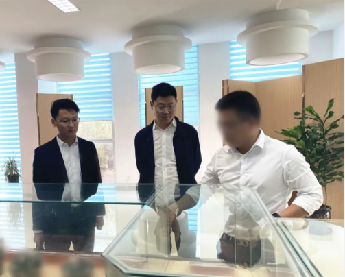 接待、對接兩不誤！今日，兩家行業(yè)領(lǐng)軍投資選址制造商成功對接地方政府