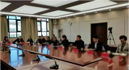 今日，由集團精準推介的兩個優質投資選址項目分別與甘肅某地方政府、陜西某地方政府成功簽訂投資協議 