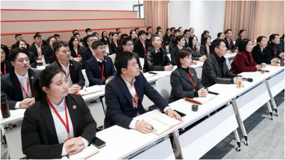 火力全開！“大干100天”競賽活動完美收官！1月中旬，集團成功通過43個優(yōu)質(zhì)投資選址項目