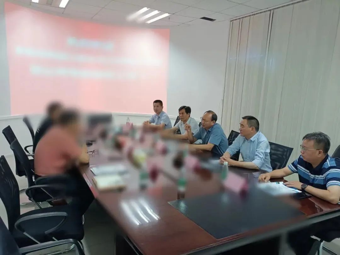  擁有近200項(xiàng)研發(fā)專(zhuān)利，細(xì)分行業(yè)龍頭企業(yè)！安徽某地方政府赴高端液壓設(shè)備制造投資選址項(xiàng)目企業(yè)考察交流