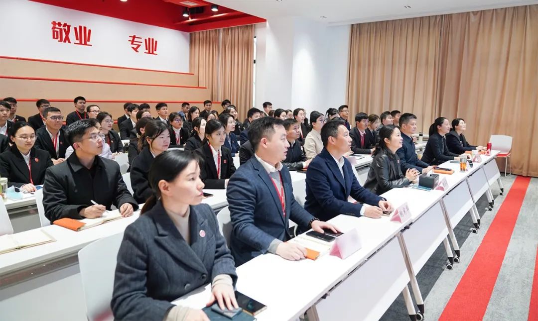 再推動一批項目落地，再塑造一批典型案例，發(fā)出集團招商最強音！3月下旬，集團成功通過34個優(yōu)質投資選址項目
