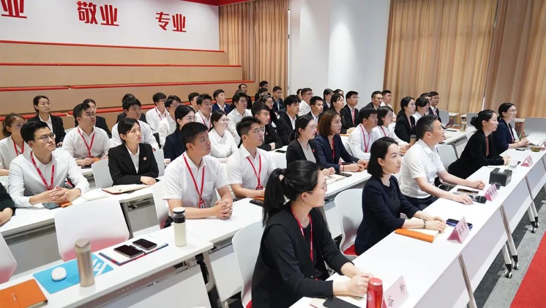 大開項目，開大項目！量質(zhì)實現(xiàn)新突破！5月中旬，集團(tuán)35個優(yōu)質(zhì)投資選址項目通過評估
