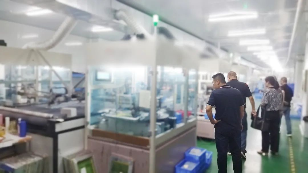 品勝、閃膜等企業(yè)合作商！湖北某地方政府實地對接電子產品光電配件生產投資選址項目