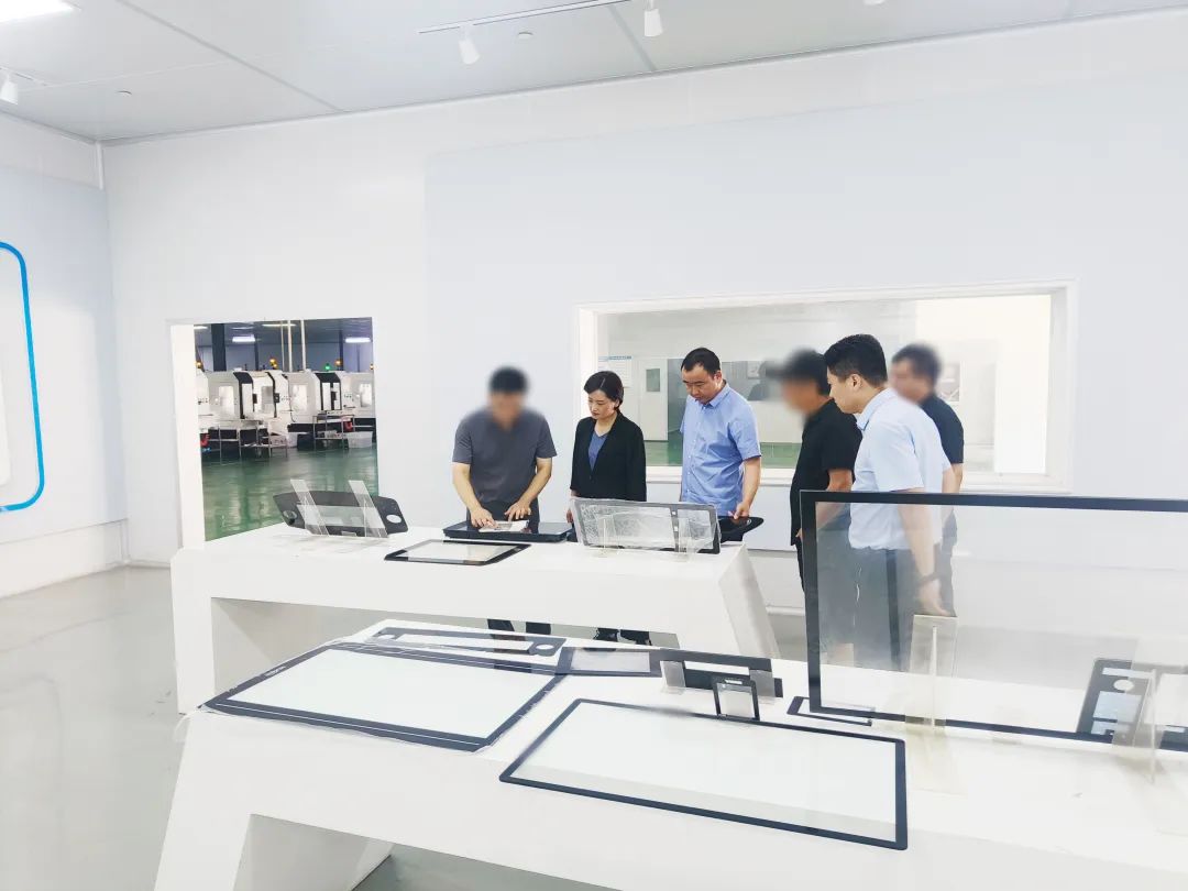 高新技術企業、小巨人企業，與三星等企業保持戰略合作關系！安徽某地方政府實地對接高端觸摸屏擴建投資選址項目