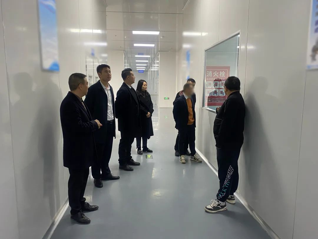 華為、蘋果等知名企業優質合作商！專精特新觸控顯示屏擴建投資選址項目方反向考察四川某地方政府