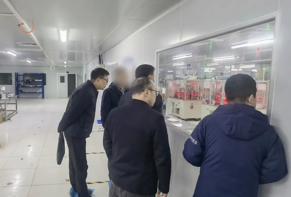 專精特新企業，與富士康、比亞迪保持深度合作！河南某地方政府實地對接高端陶瓷電子新材料生產投資選址項目