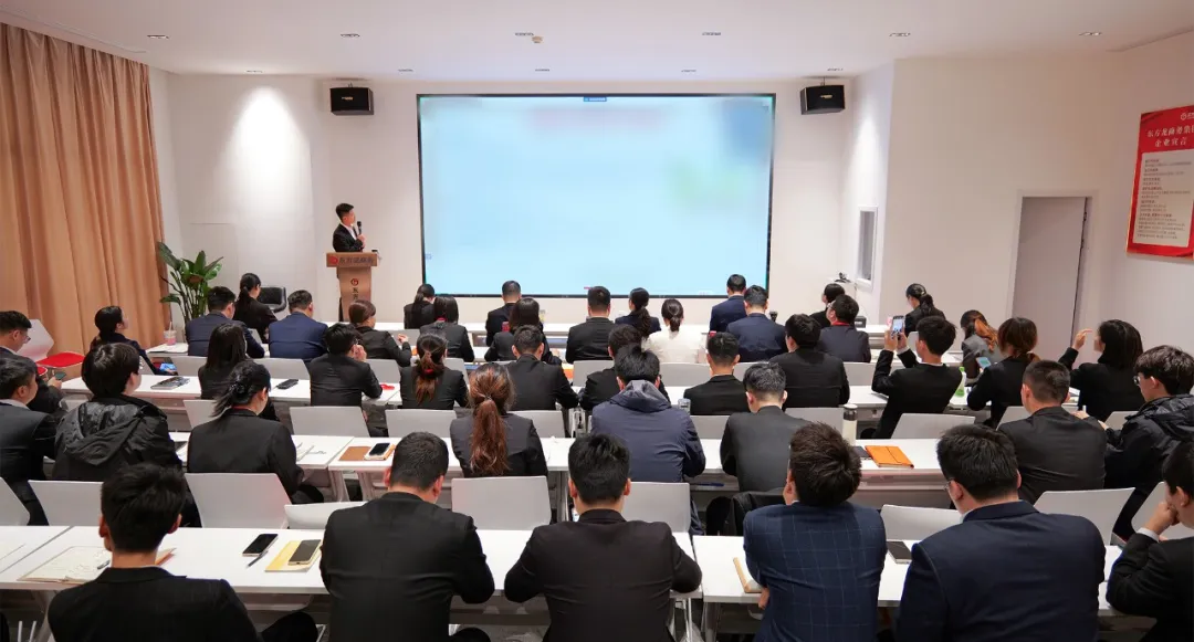 節(jié)前沖刺，含11家上市公司、國(guó)企央企、外資及500強(qiáng)企業(yè)對(duì)外布局項(xiàng)目！4月下旬，集團(tuán)共42個(gè)優(yōu)質(zhì)投資選址項(xiàng)目通過評(píng)估