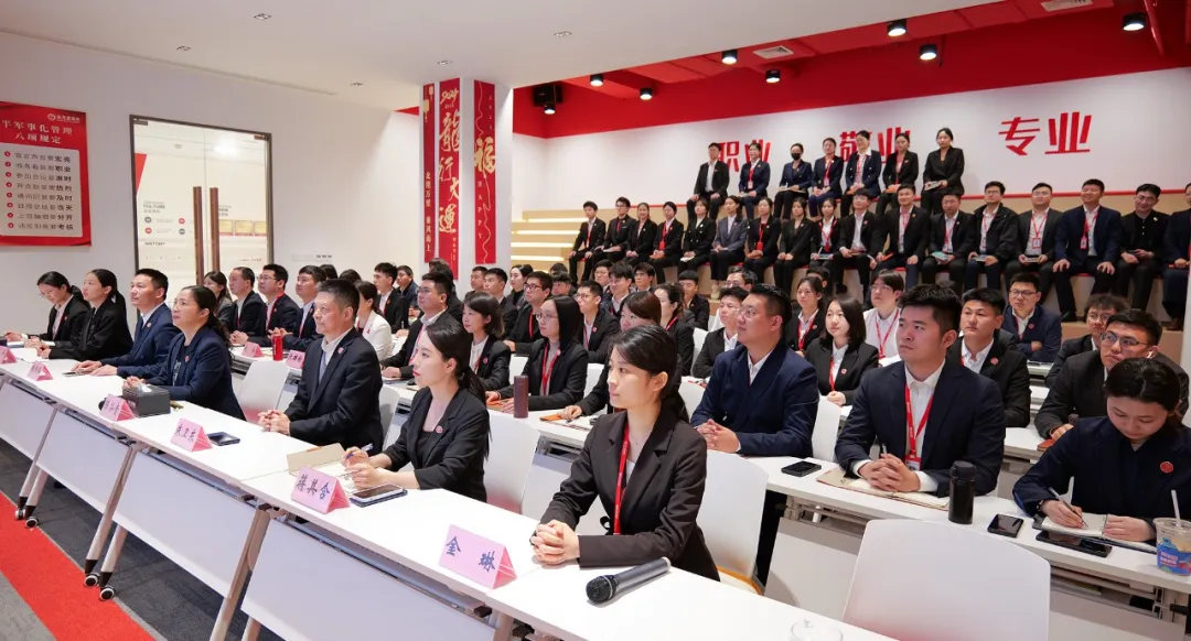 節(jié)前沖刺，含11家上市公司、國(guó)企央企、外資及500強(qiáng)企業(yè)對(duì)外布局項(xiàng)目！4月下旬，集團(tuán)共42個(gè)優(yōu)質(zhì)投資選址項(xiàng)目通過評(píng)估