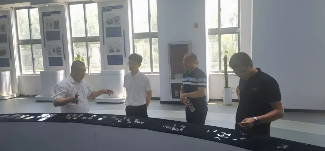 僅2個(gè)月！集團(tuán)推動(dòng)超精密智能切割設(shè)備及光學(xué)產(chǎn)品制造投資選址項(xiàng)目落戶四川南充營山縣