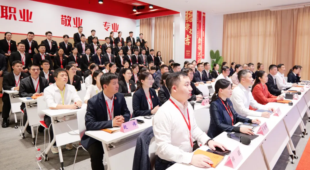 備戰(zhàn)“進(jìn)博”，東方龍商務(wù)項目儲備“放大招”！10月中旬，集團共52個優(yōu)質(zhì)投資選址項目通過評估
