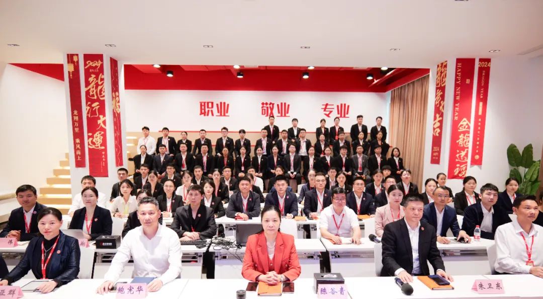 備戰(zhàn)“進(jìn)博”，東方龍商務(wù)項目儲備“放大招”！10月中旬，集團共52個優(yōu)質(zhì)投資選址項目通過評估