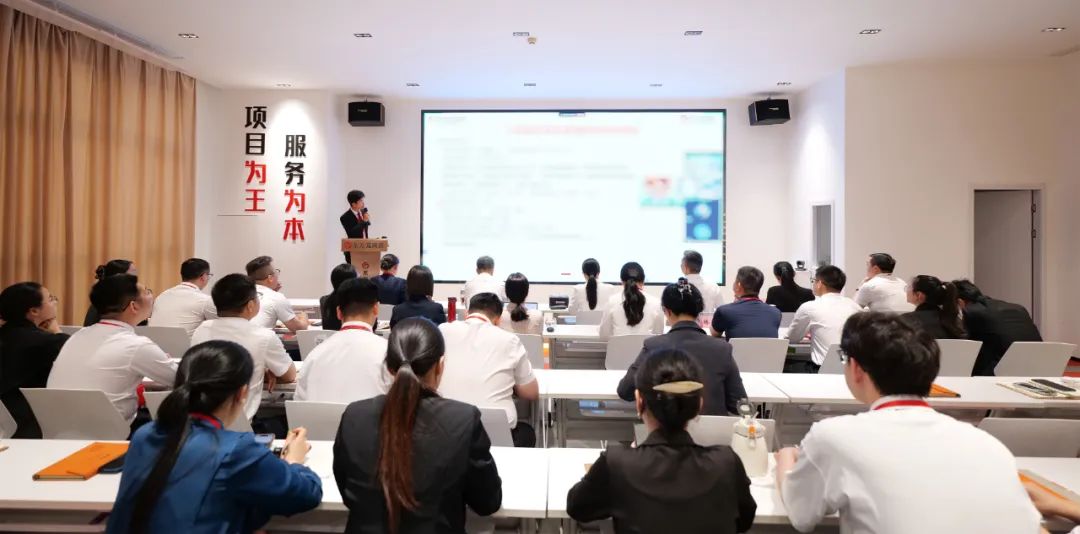 聚集大產(chǎn)業(yè)、大鏈主項(xiàng)目，帶動(dòng)大發(fā)展！5月下旬，集團(tuán)共31個(gè)優(yōu)質(zhì)投資選址項(xiàng)目通過評(píng)估